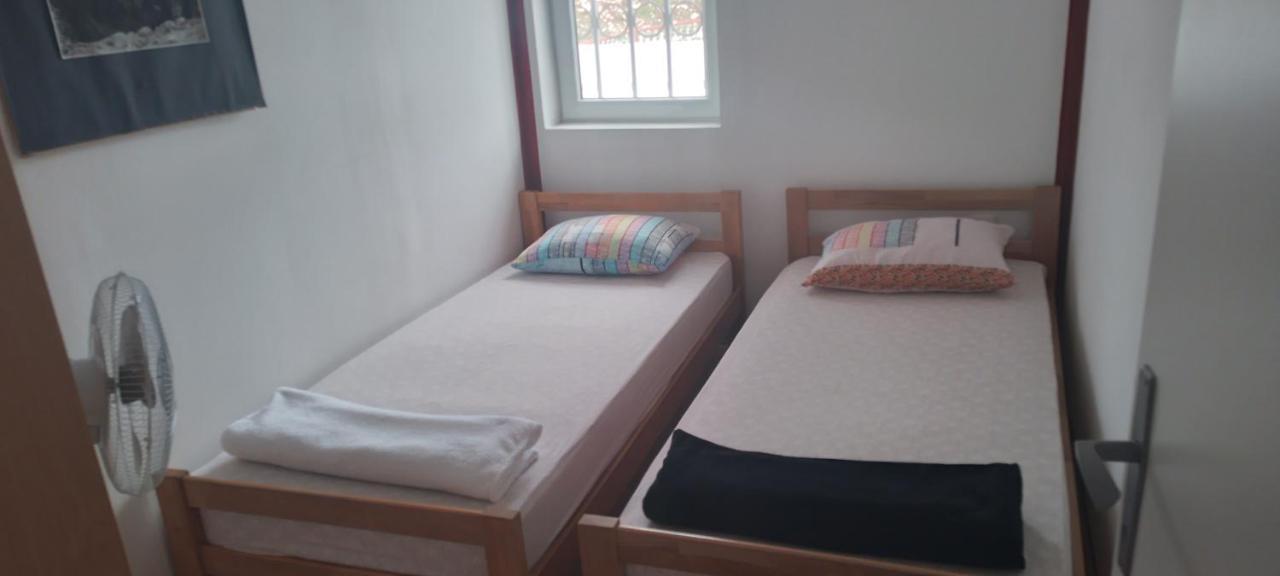 Red Apartman Trebinje Zewnętrze zdjęcie